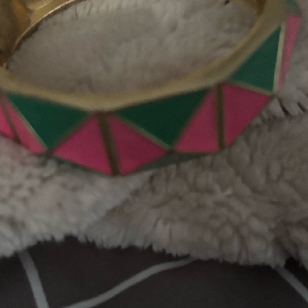 Vintage style Geometric Pink and Green hinge cuff Bangle - Picture 5 of 6